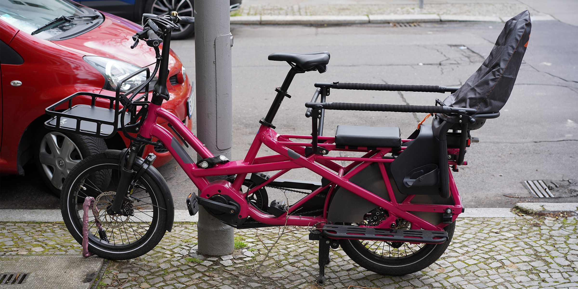 Lastenrad mit Kindersitz