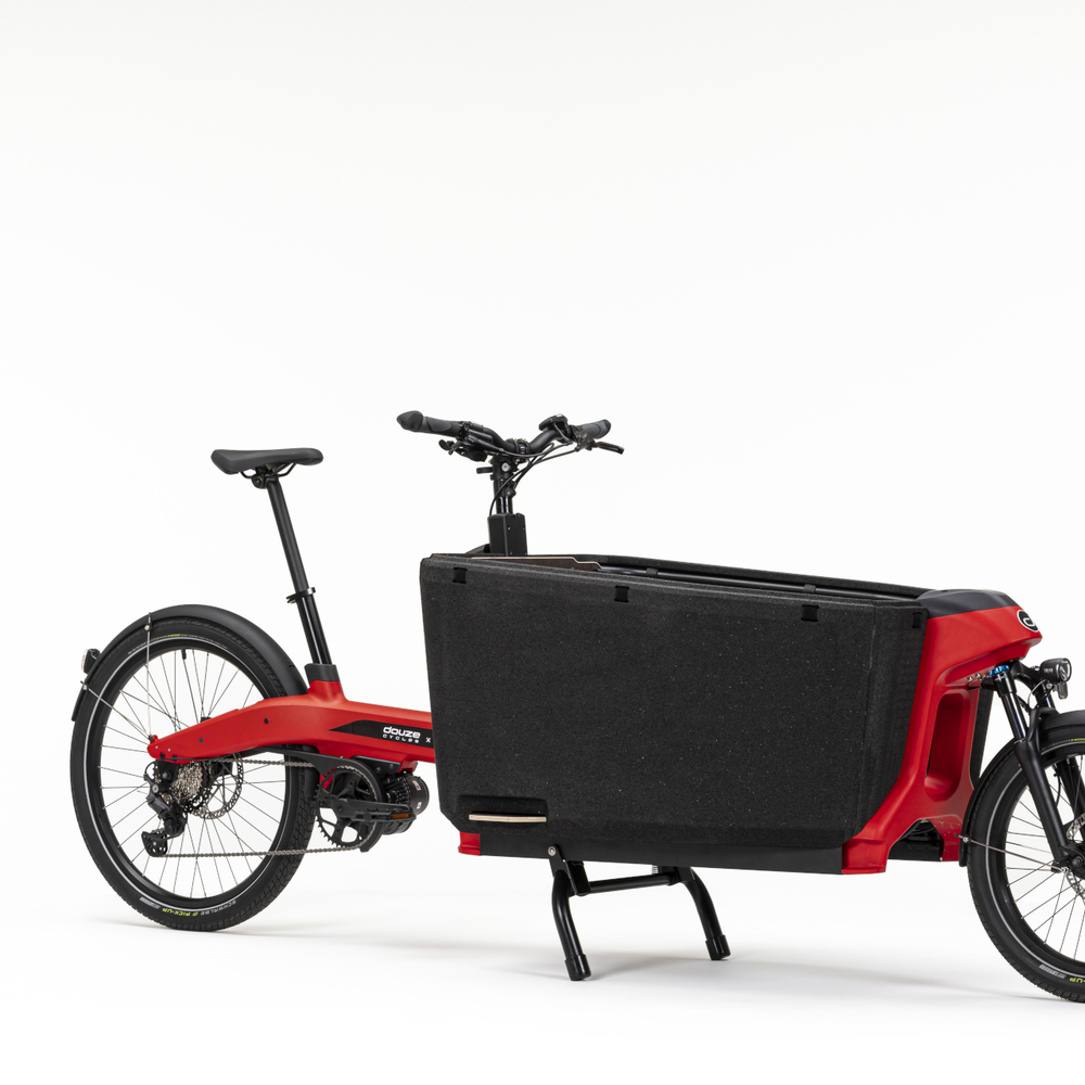 Das Cargo-E-Bike Douze Cycles x La mobilité Toyota