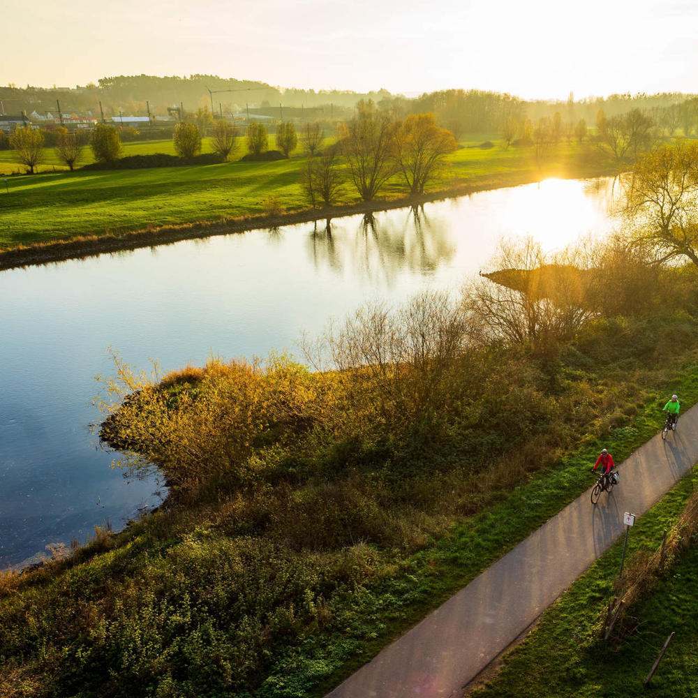 Ansicht Weserradweg mit Weser